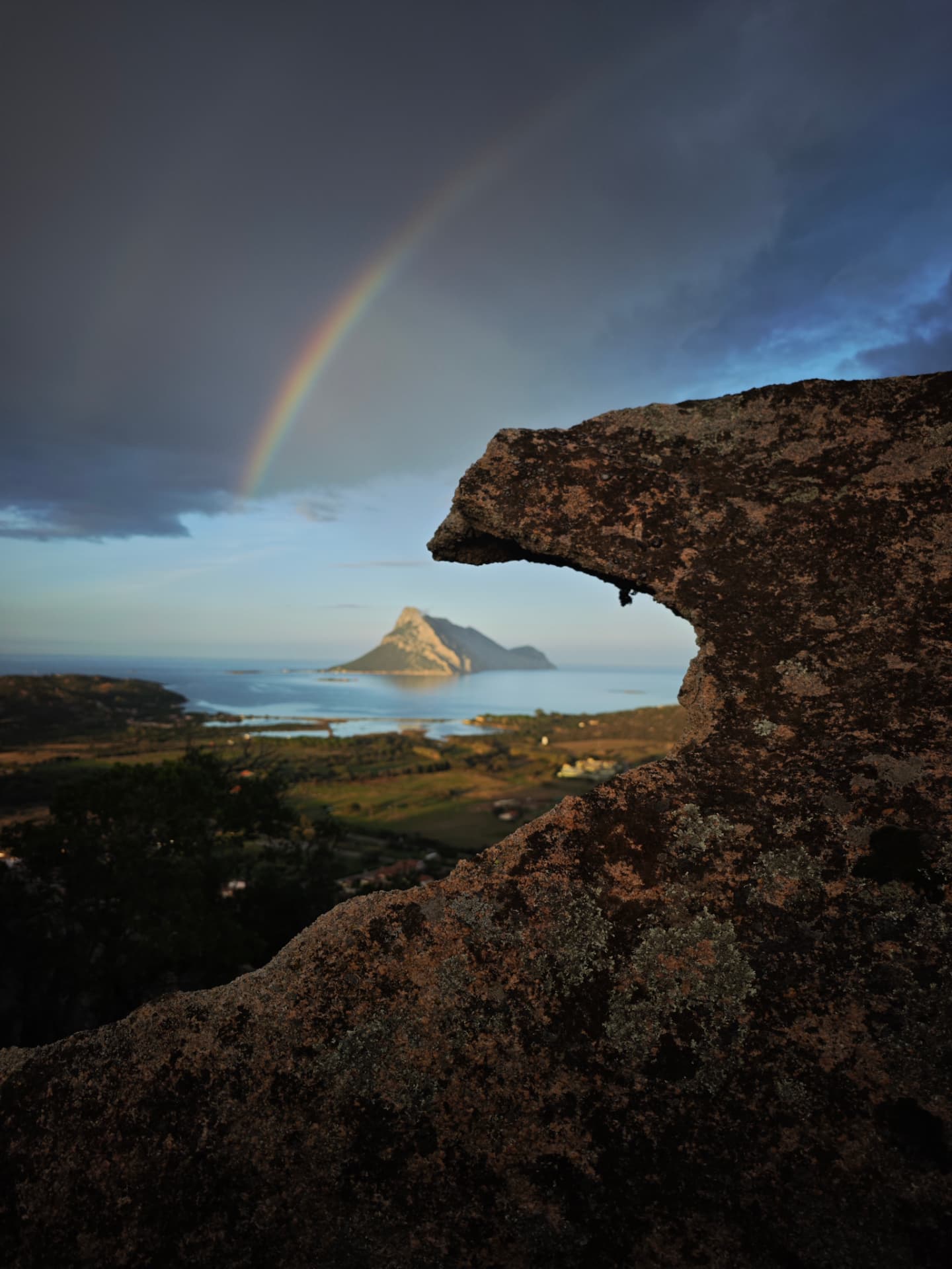Arcobaleno su Tavolara dopo il temporale